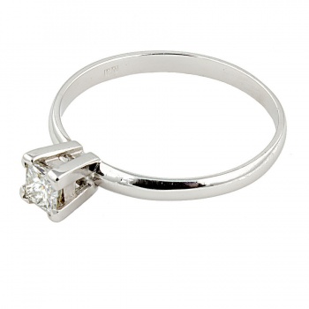 18ct White Gold Diamond 22pt Solitaire Ring Size M